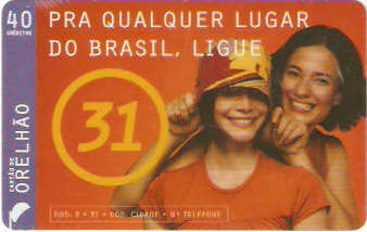 ALOi07-29 - Mãe Colocando Chapéu - 40