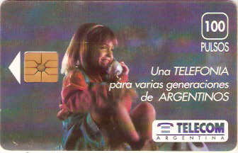 ARGE-009A - Menina ao Telefone