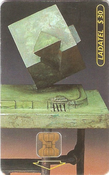 MXIN-18T4D - Falsos Monumentos - 4D